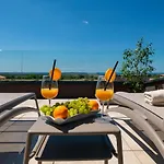 Villa Arestea